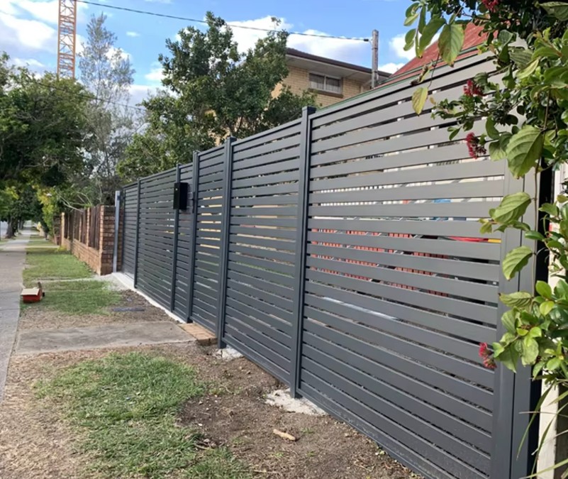 Garden Horizontal Fencing Panels Profile