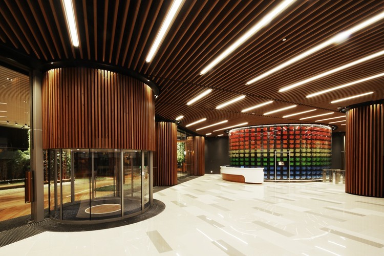 Aluminum Linear U Strip Ceiling Profiles