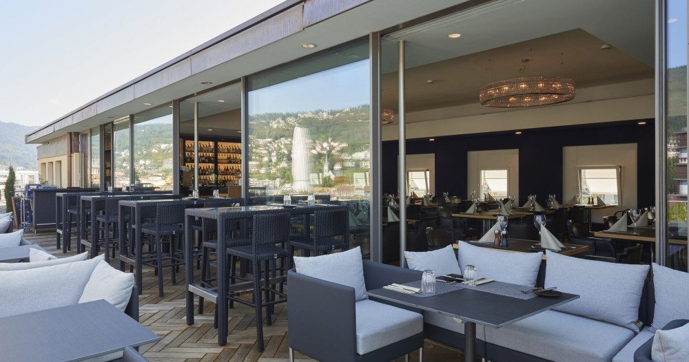 Horizontal Sliding Windows