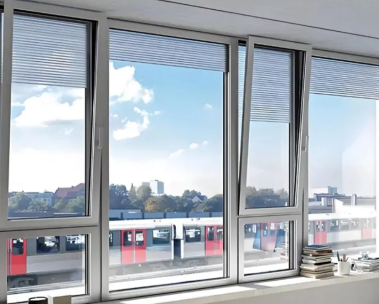 Aluminium Tilt and Turn Casement Windows